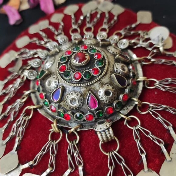 Red Ertugrul Inspired Hair Clip With Colorful Glass Stones, Handmade Hair Pin main image 5